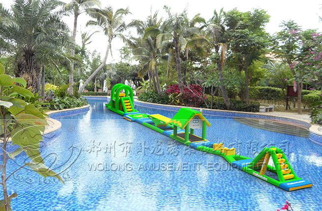 開放式水上樂園